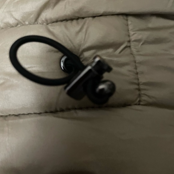 MNG Puffer Jacket - Picture 3 of 9